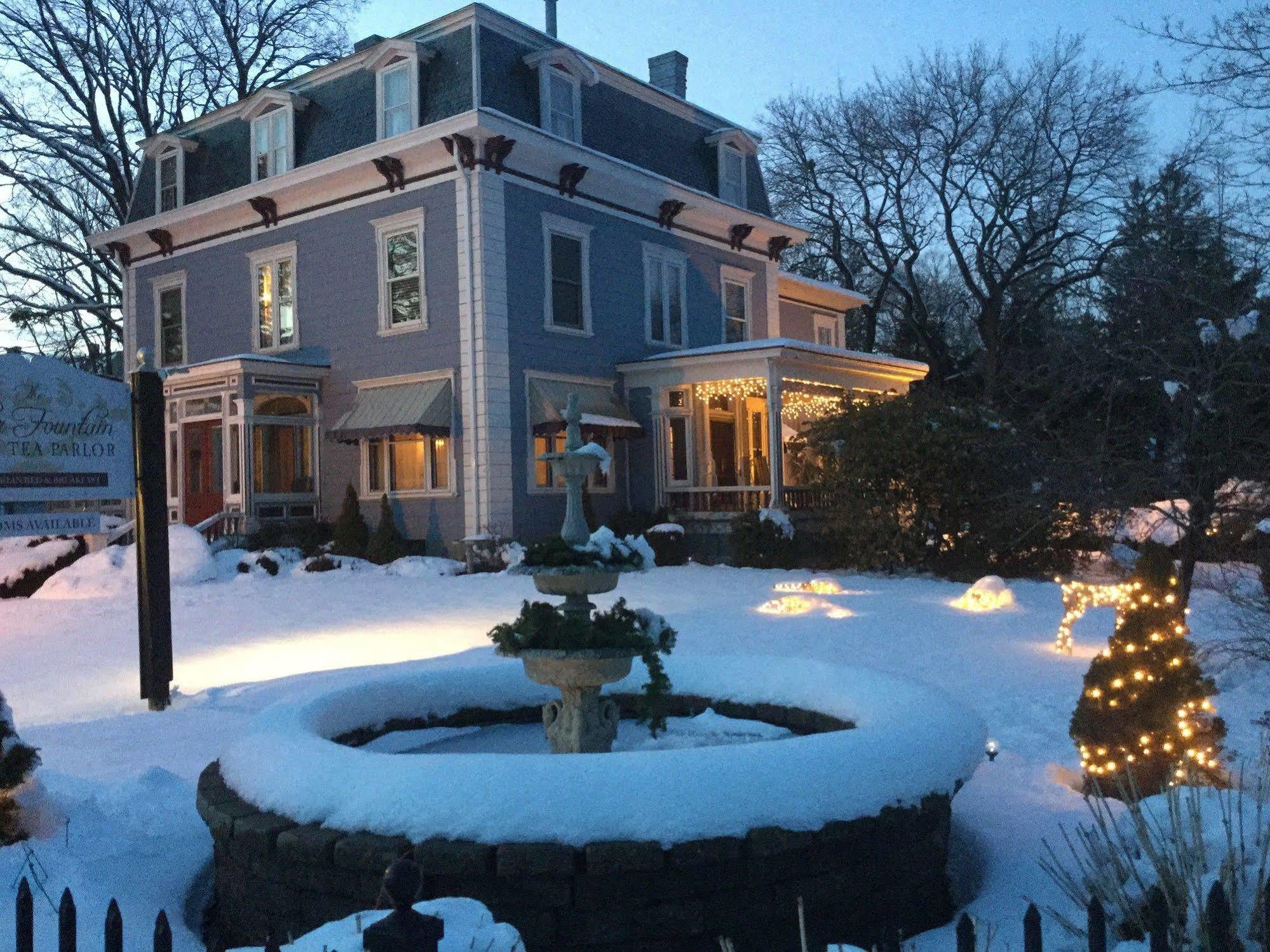 Silver Fountain Inn Dover Exterior photo